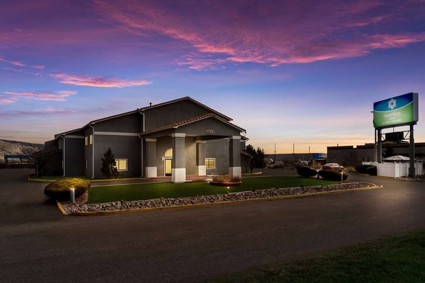 Images SureStay by Best Western Grants