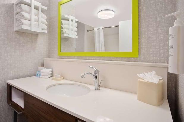 Images Hampton Inn & Suites Tampa East (Casino Area)