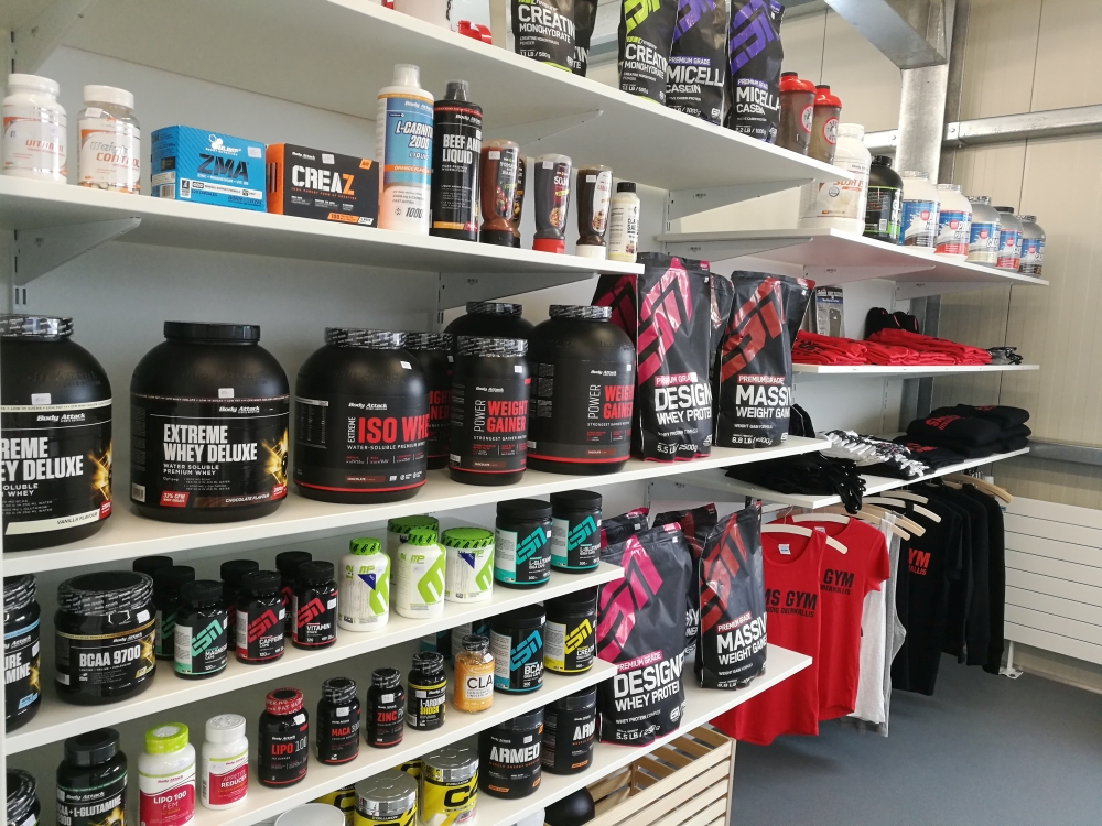 SAMS GYM - Fitnessstudio Susten, Kantonsstrasse 136 in Susten