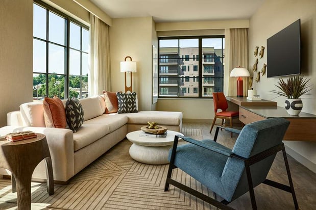 Images Lively Hotel on OAK Oklahoma City, Tapestry by Hilton