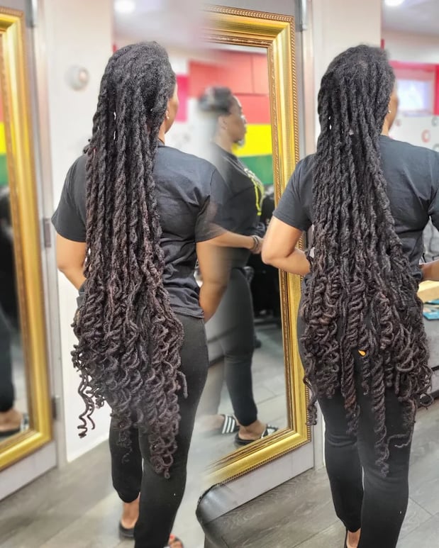 Images EmpressLocs.mitchell