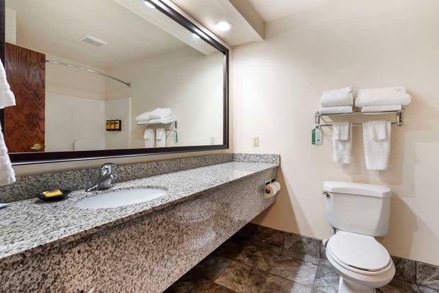 Images Best Western Plus Eau Claire Conference Center