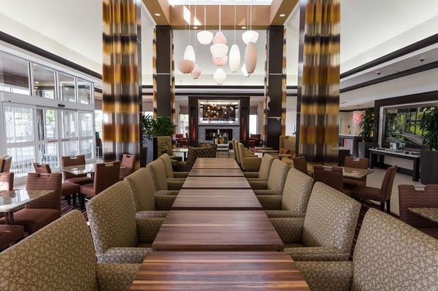 Images Hilton Garden Inn San Mateo