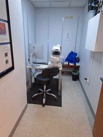 Images Retina Institute of Illinois