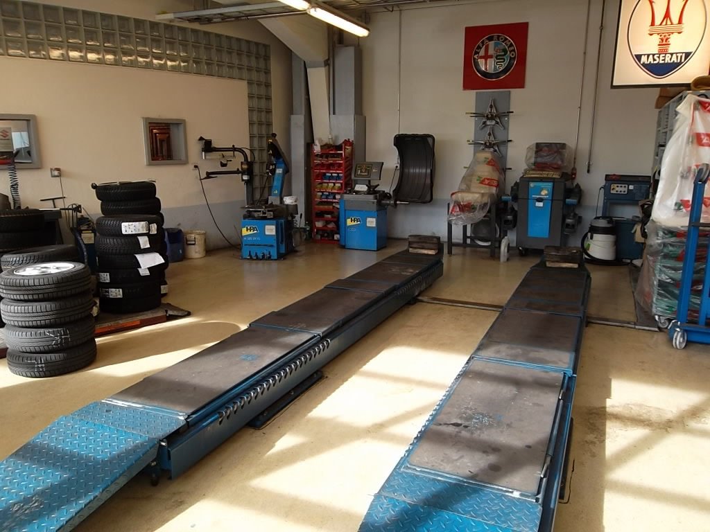 Hansa Garage AG, Siewerdtstrasse 99 in Zürich