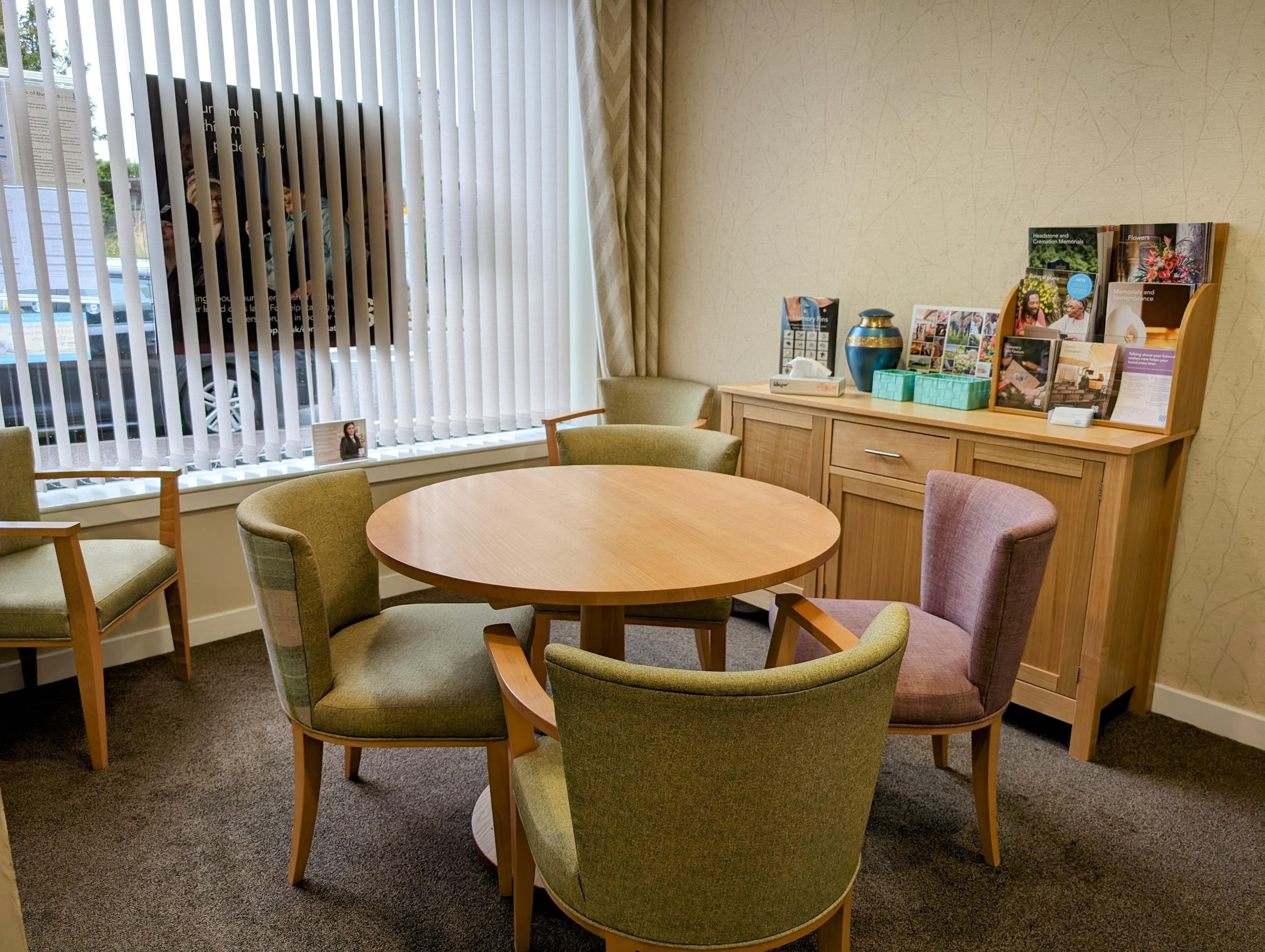 Wm Gilchrist, Aberdeen, Bucksburn Arrangement room