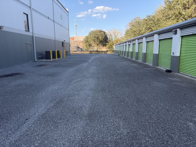 Extra Space Storage Image