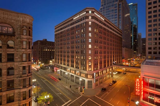 Images Embassy Suites by Hilton Minneapolis Downtown