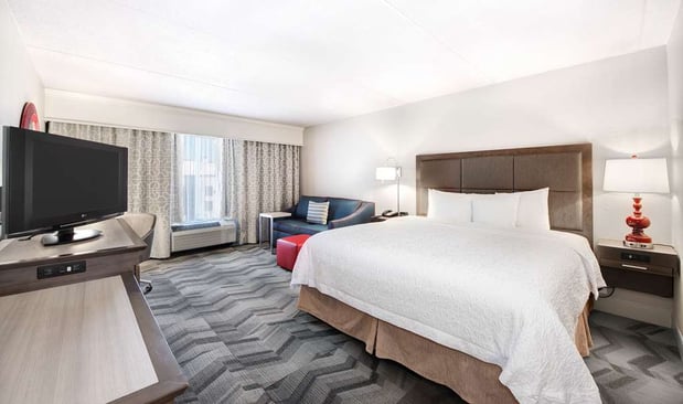 Images Hampton Inn & Suites Atlanta-Galleria