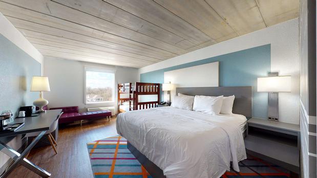 Images voco College Station Aggieland by IHG