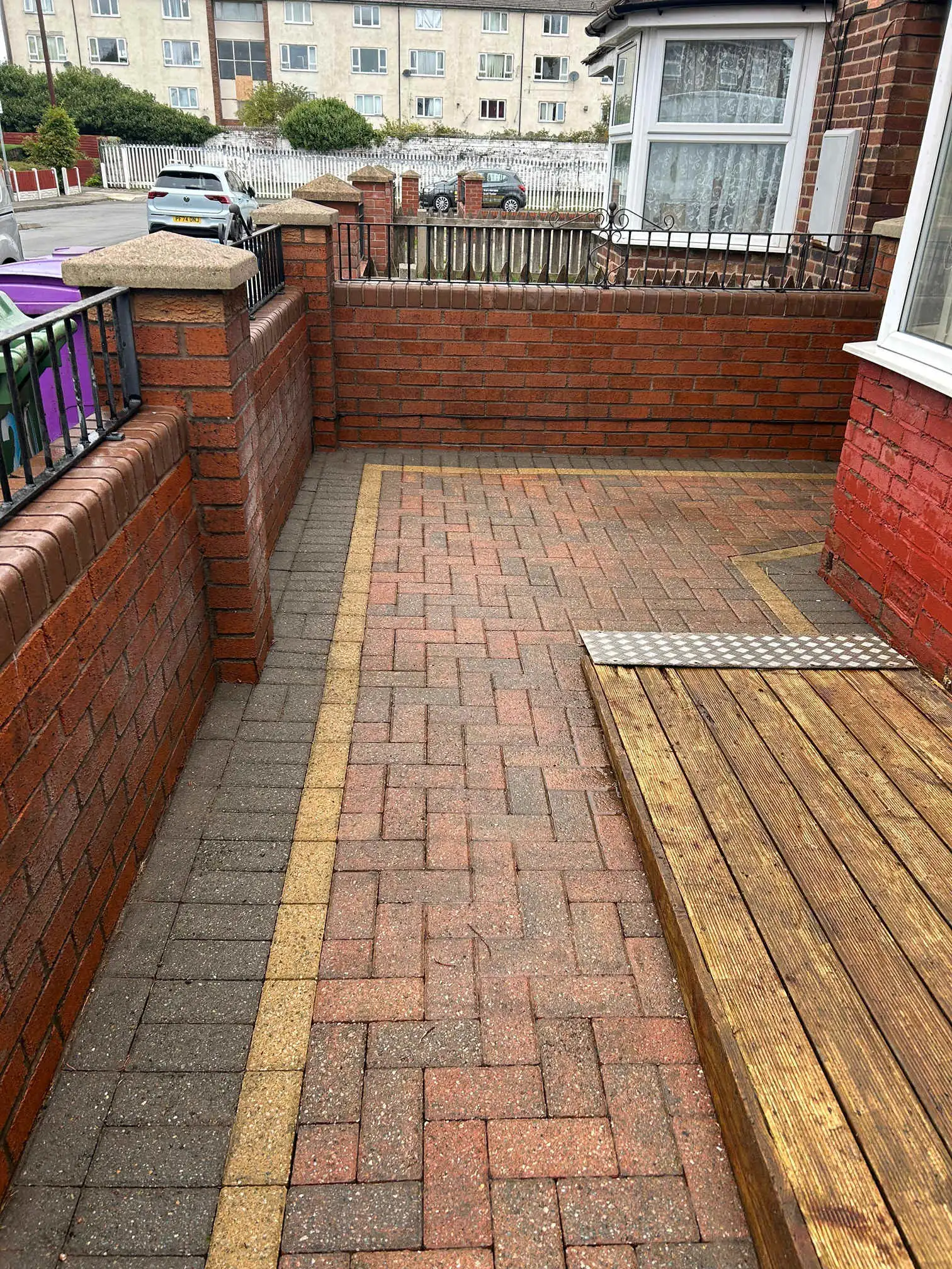 Images Liverpool Gardening Services Ltd