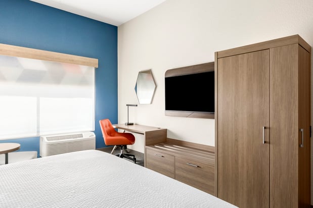Images Holiday Inn Express & Suites Phoenix West - Tolleson by IHG