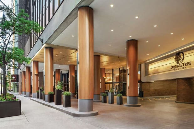 Images Hilton Grand Vacations Club Chicago Magnificent Mile
