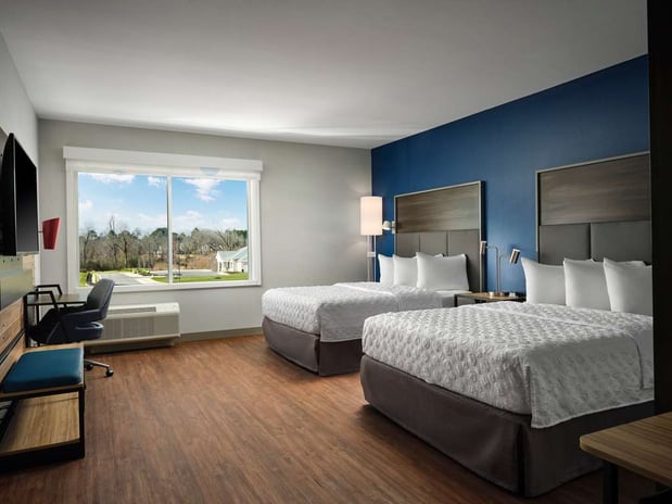 Images Tru by Hilton Tupelo