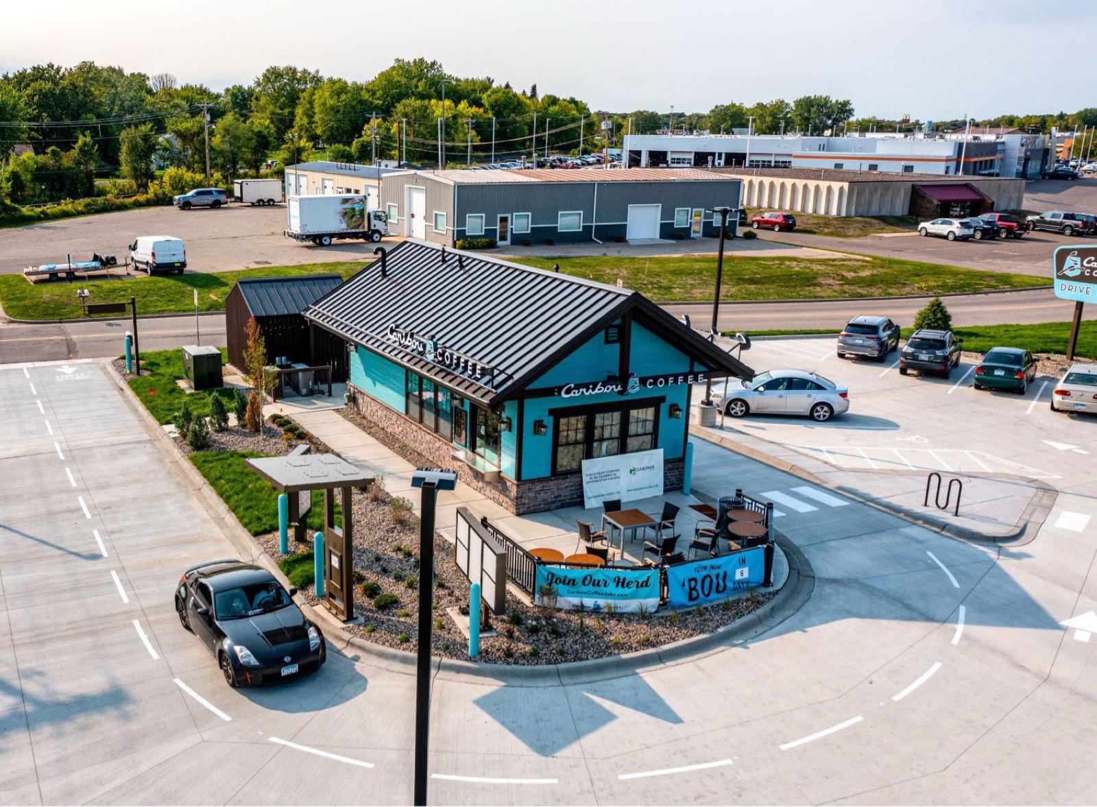 Storefront of the Caribou Coffee at 800 Hwy 55 E in Buffalo