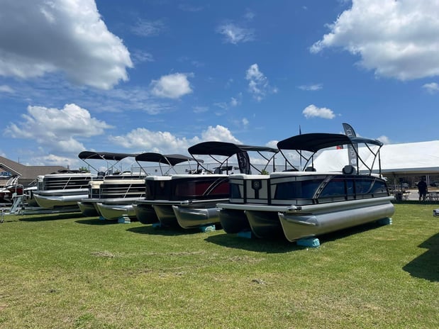 Images Russell Marine Boating & Outdoors