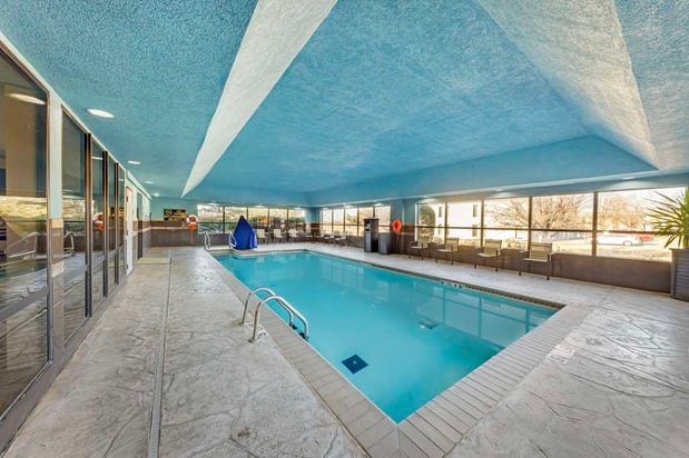 Images Best Western Plus Midwest City Inn & Suites
