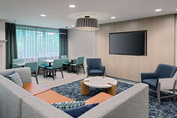 Images Hampton Inn Hartford/Airport