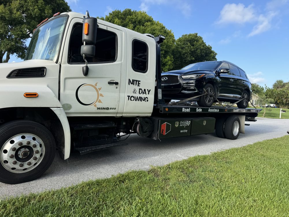 If you're searching for dependable towing near you, Nite & Day Towing Service is ready to assist. I am dedicated to providing quick and efficient service, ensuring that your vehicle is transported safely and securely. No matter the situation, Nite & Day Towing Service is just a call away to offer professional towing whenever you need it.