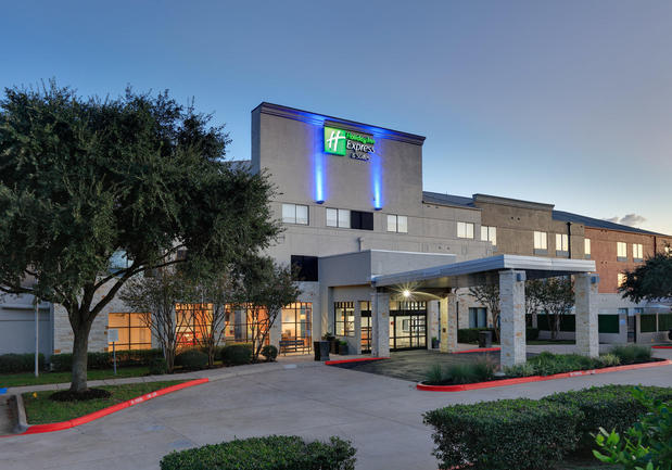 Images Holiday Inn Express & Suites Austin - Round Rock by IHG