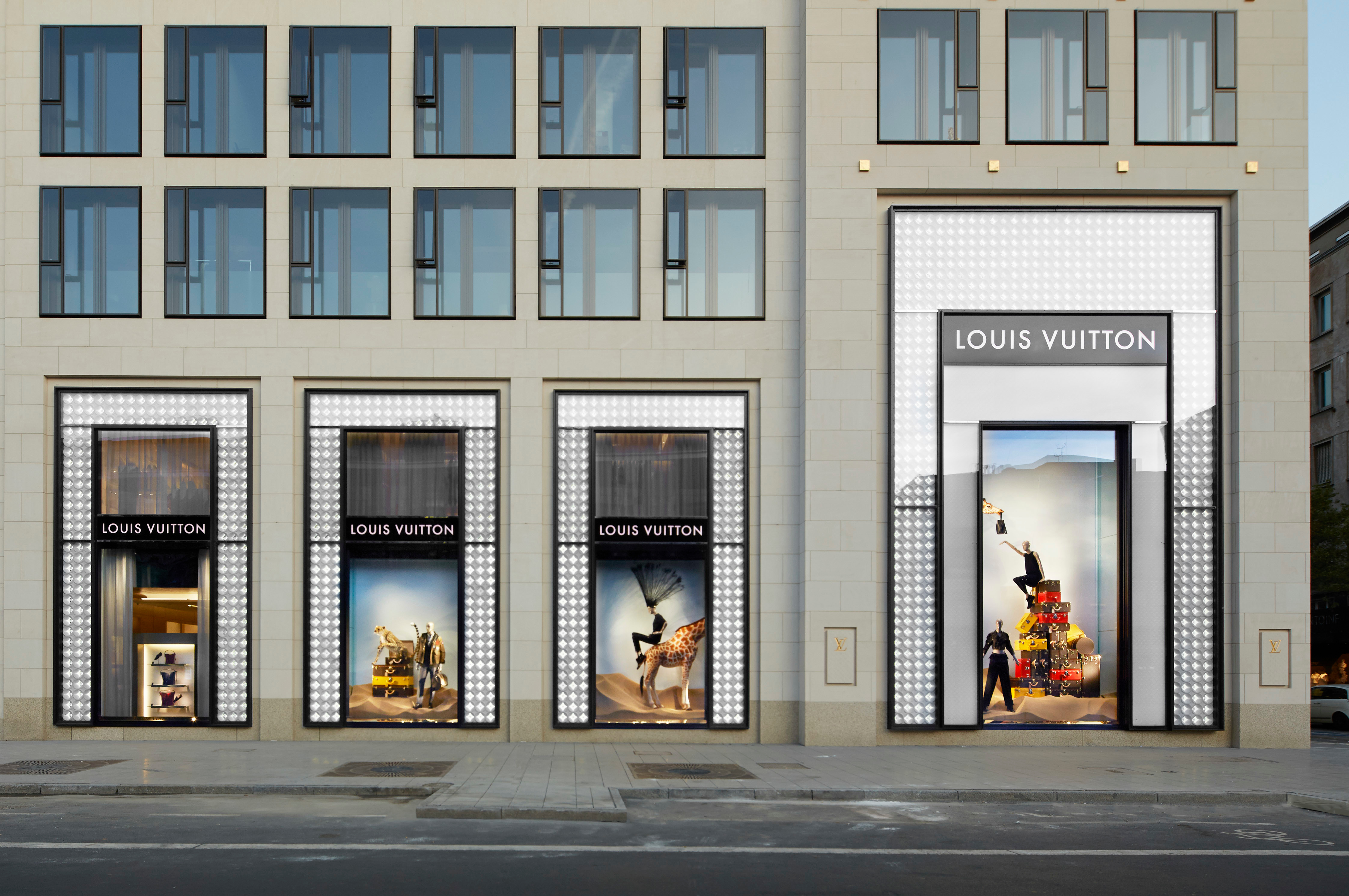 Bilder Louis Vuitton Frankfurt