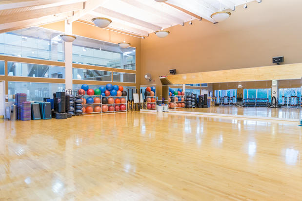 Images Northwestern Medicine Lake Forest Health & Fitness Center