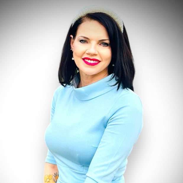 Images Julia Tipolt - State Farm Insurance Agent