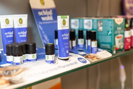 Merton-Apotheke - Partner von AVIE, Lurgiallee 6-8 in Frankfurt am Main