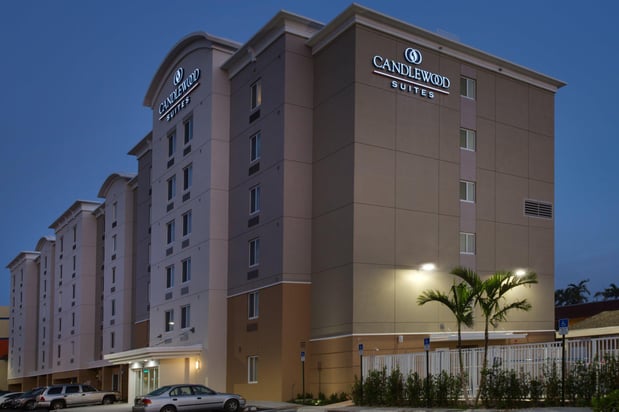 Images Candlewood Suites Miami Intl Airport - 36th St by IHG