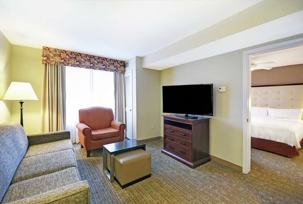 Images Homewood Suites by Hilton Denver International Airport