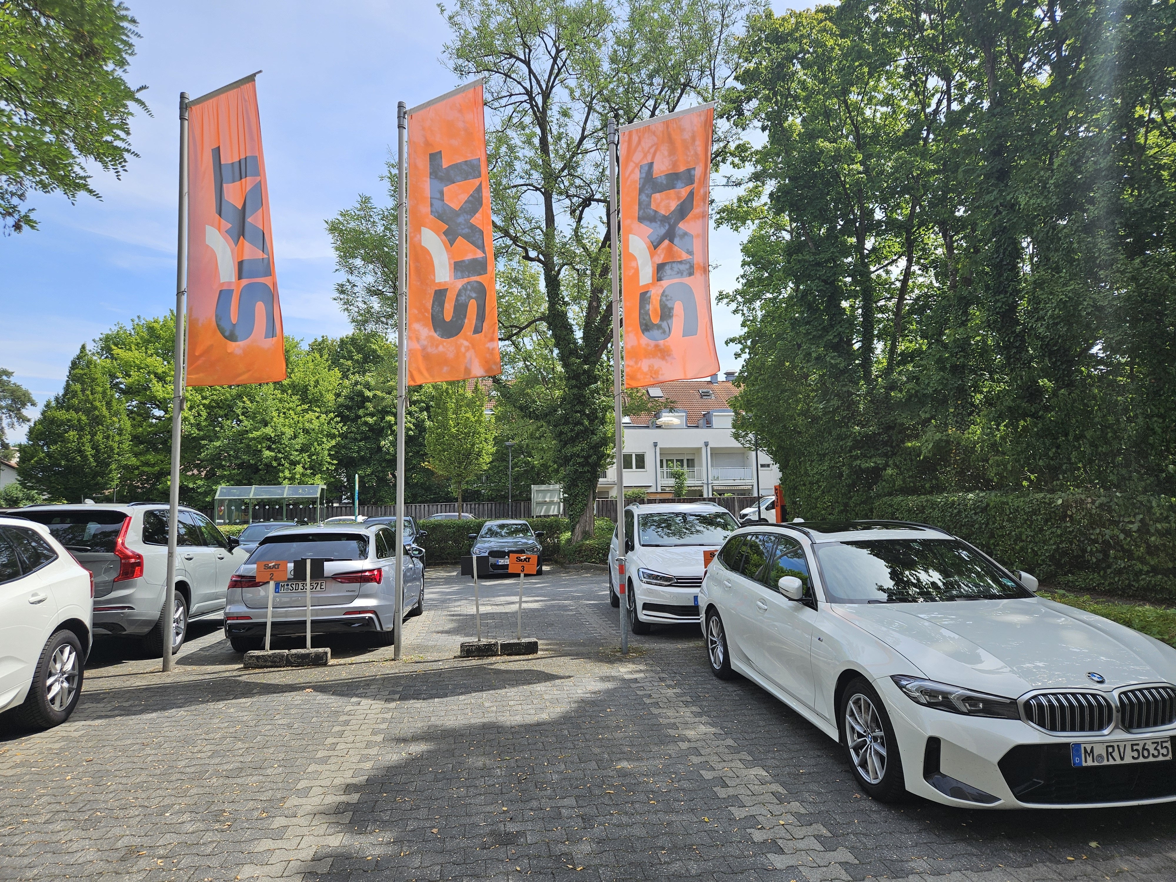 SIXT Autovermietung München Ottobrunn, Alte Landstr. 17 in München-Ottobrunn