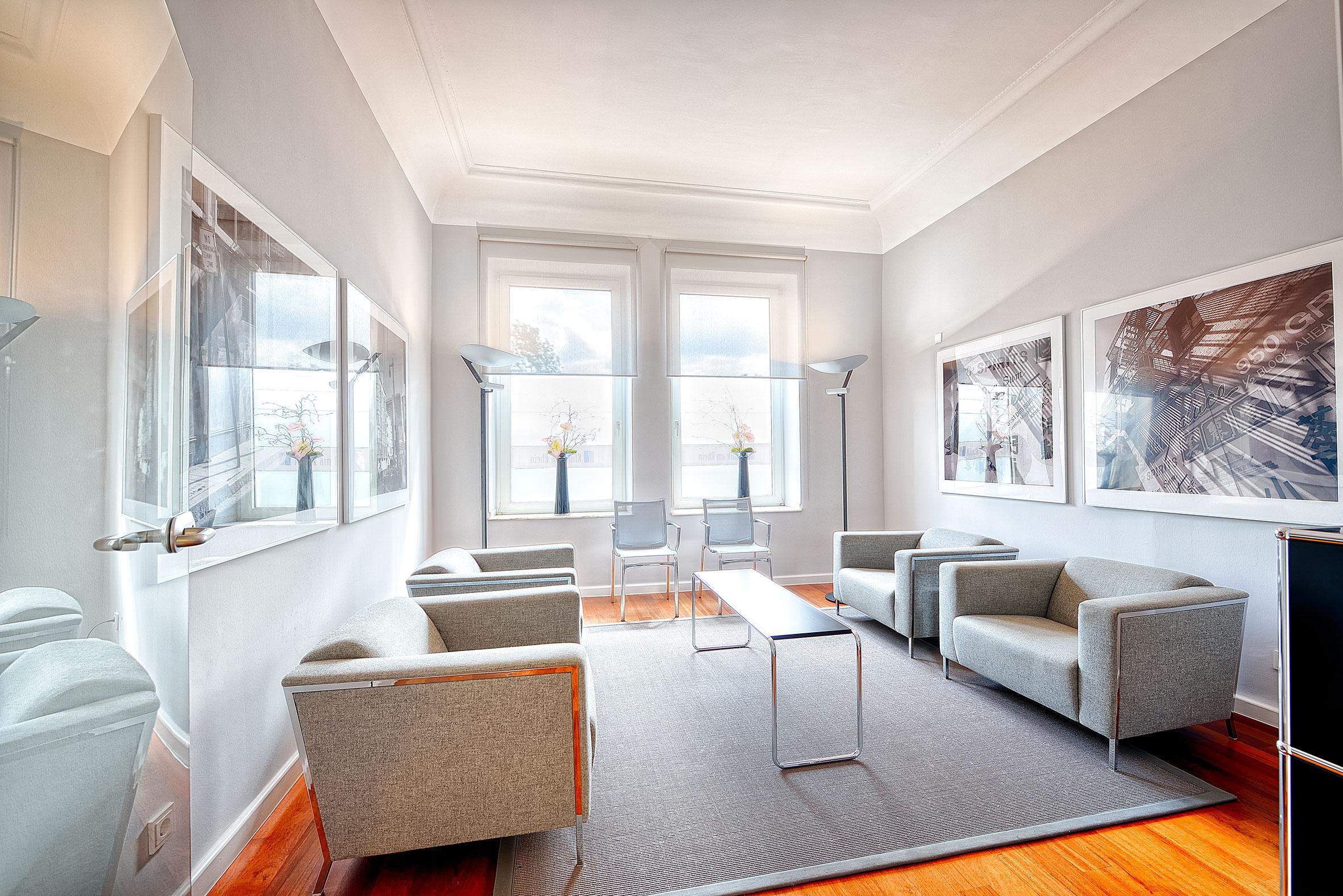 Klinik am Rhein, Fachklinik für Plastische Chirurgie, Düsseldorf, Kaiser-Wilhelm-Ring 43A in Stadtbezirk