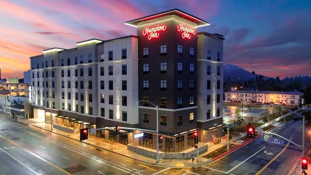 Images Hampton Inn Riverside Downtown