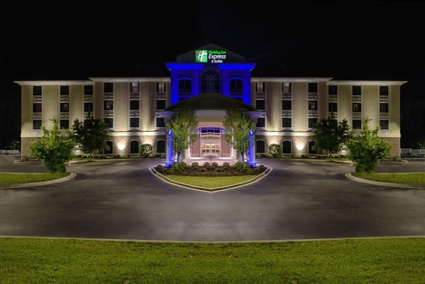 Images Holiday Inn Express & Suites Aiken by IHG