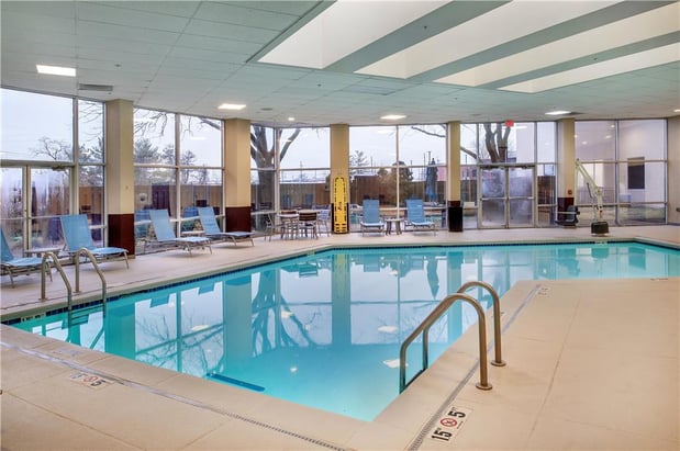 Images Embassy Suites by Hilton St. Louis Airport