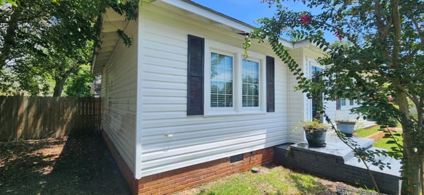 Images Elite Exteriors Wash Pros