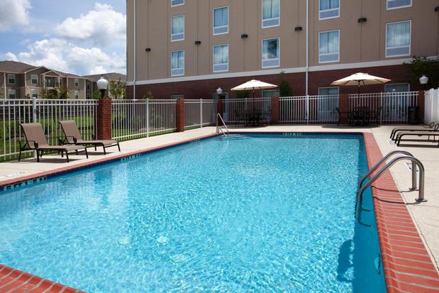Images Holiday Inn Express & Suites Baton Rouge East by IHG