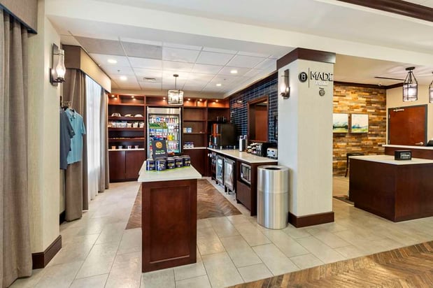 Images DoubleTree by Hilton Front Royal Blue Ridge Shadows