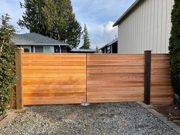 Images Optima Fence and Deck