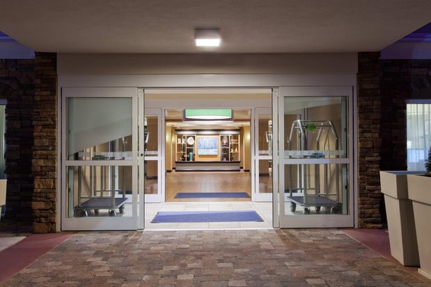 Images Holiday Inn Express & Suites Huntsville West - Research Park by IHG