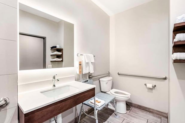 Images Best Western Plus Bourbonnais Hotel & Suites