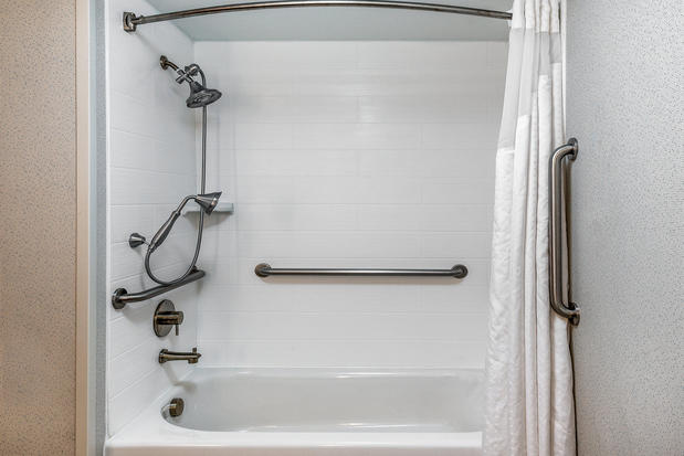 Images Holiday Inn Express Chapel Hill by IHG