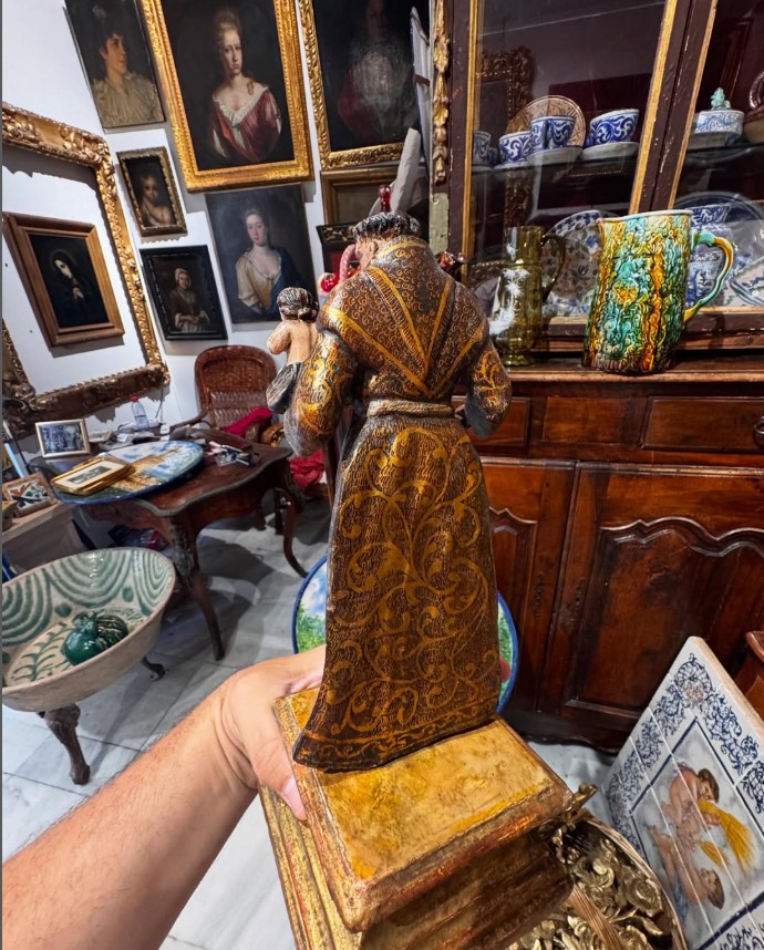 Images Antigüedades Santa Catalina