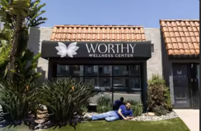 Luxury Rehab Center Near Carlsbad Beach