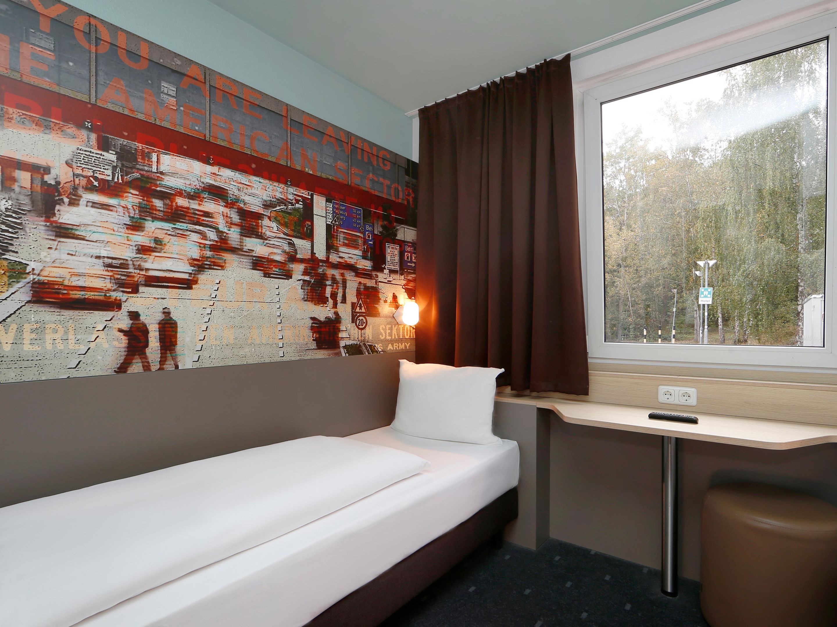 Kundenbild groß 3 B&B HOTEL Berlin-Dreilinden