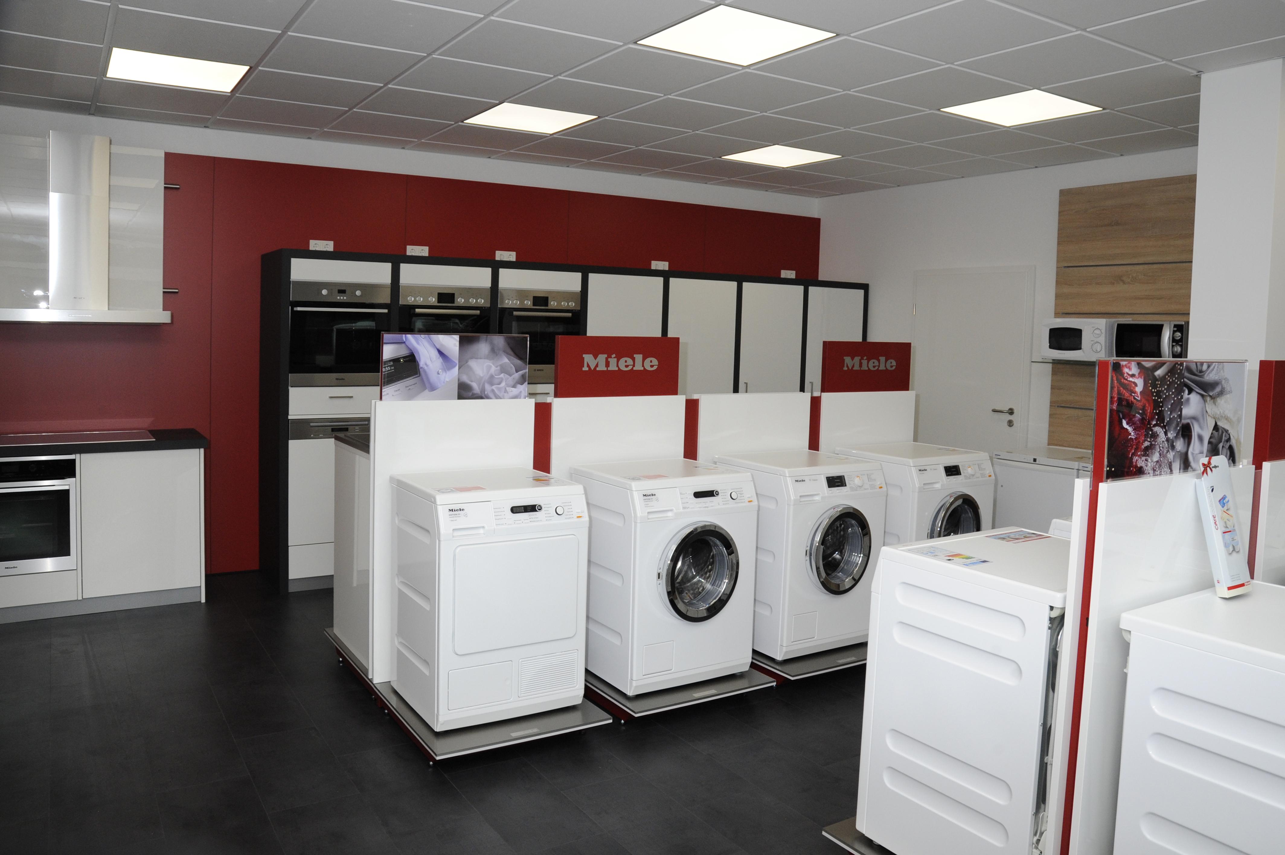 Salmon Elektrotechnik GmbH, Herborner Straße 9 in Rennerod