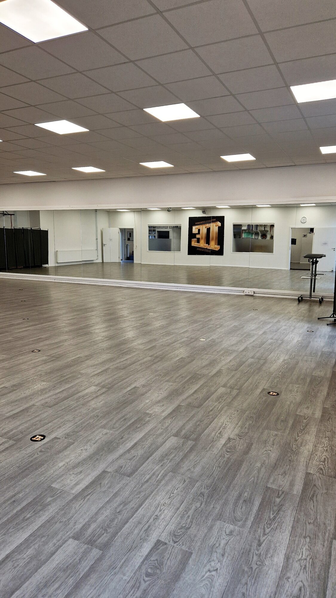 Bilder IE - (Impressive Expression) Dance School