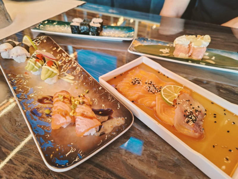 Yolo Sushi