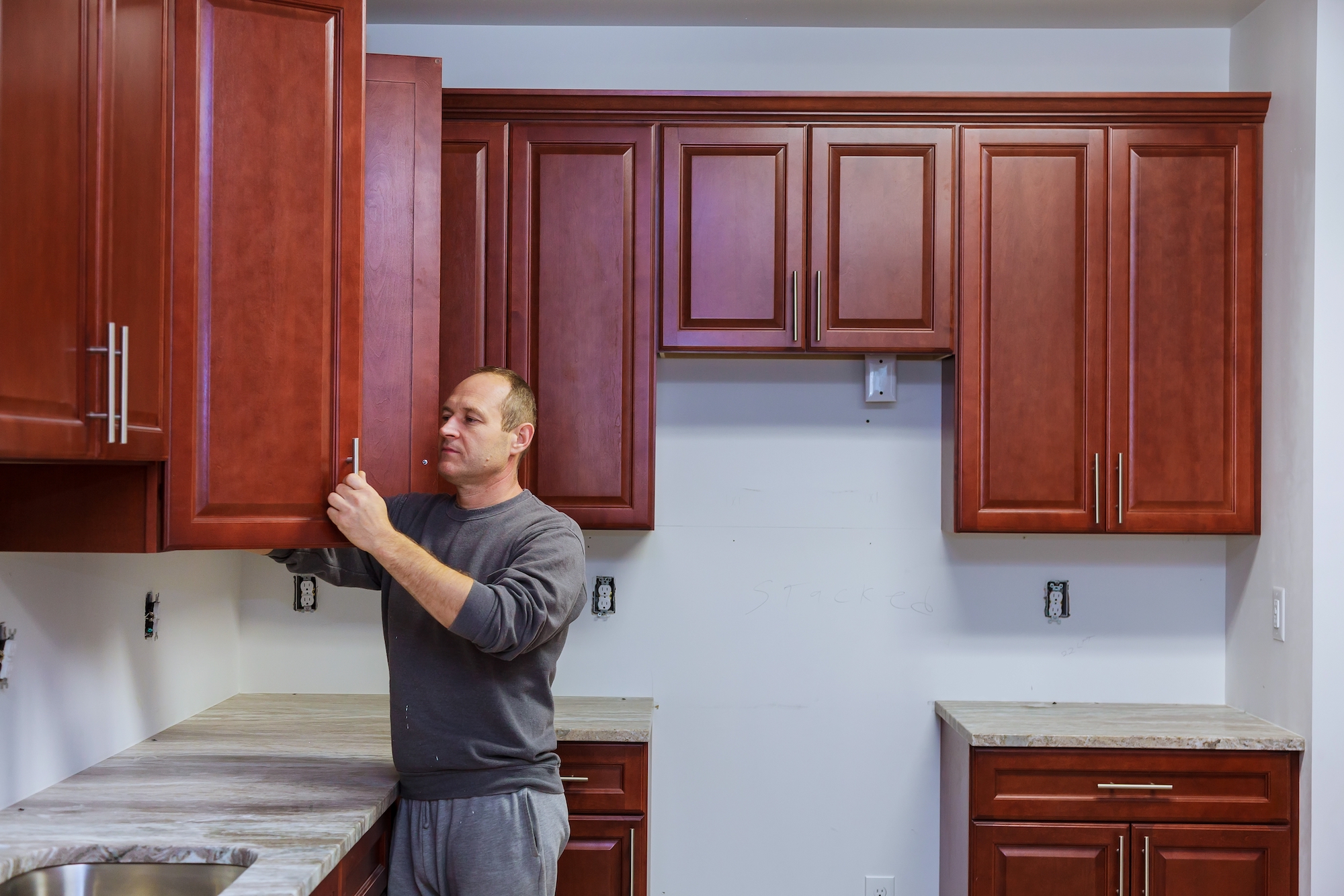 Cabinet refinishing expert in Hingham