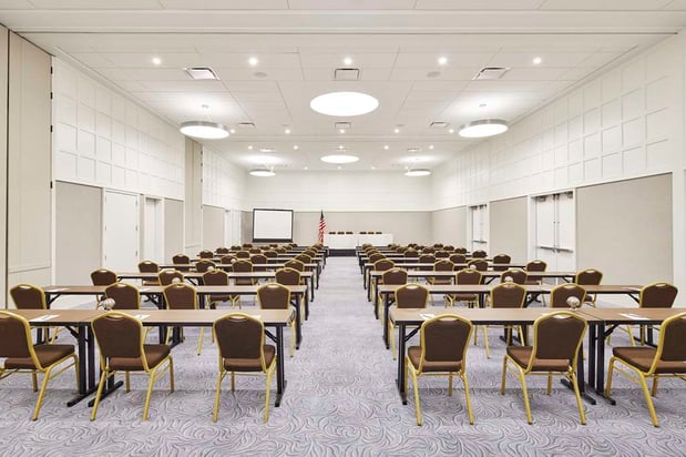 Images Embassy Suites by Hilton Alexandria Old Town
